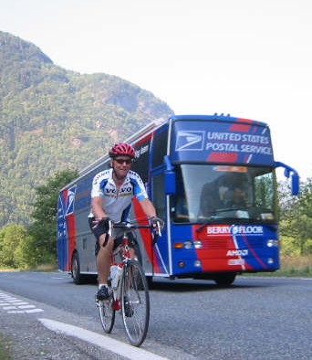 [USPS Team Bus]